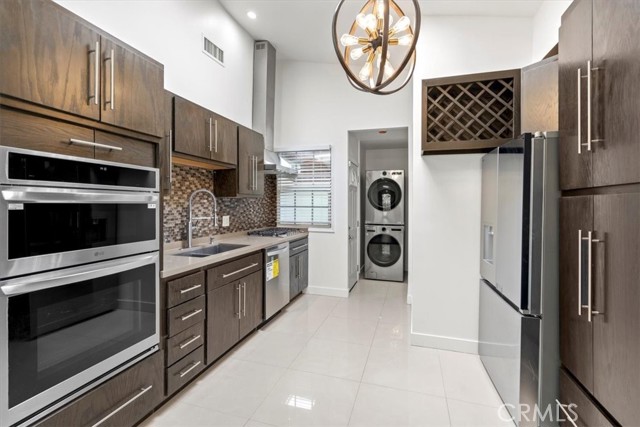 Detail Gallery Image 7 of 27 For 1015 Coronado, Los Angeles,  CA 90026 - 2 Beds | 1 Baths