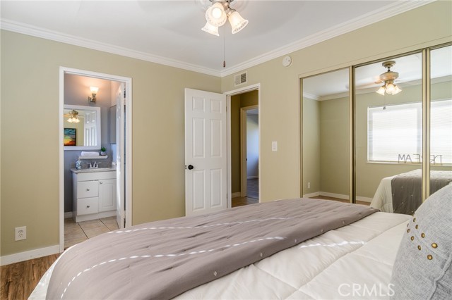 Detail Gallery Image 19 of 41 For 5681 Stardust Dr, Huntington Beach,  CA 92647 - 3 Beds | 2 Baths