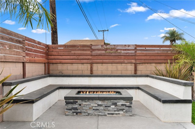 Detail Gallery Image 28 of 37 For 8242 Valencia Dr, Huntington Beach,  CA 92647 - 3 Beds | 2 Baths