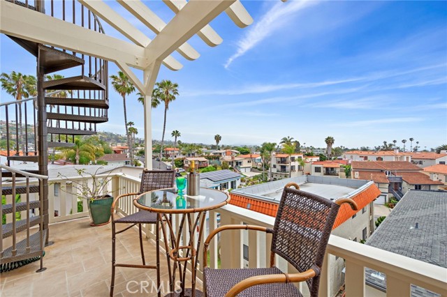 Detail Gallery Image 11 of 66 For 407 Monterey Lane a,  San Clemente,  CA 92672 - 3 Beds | 3/1 Baths