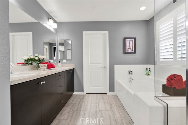 Detail Gallery Image 18 of 40 For 2313 Navigation, Placentia,  CA 92870 - 3 Beds | 2/1 Baths