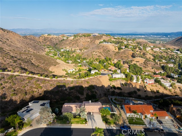 34 sage, Bell Canyon CA: https://media.crmls.org/medias/49a024eb-b69f-4c8c-98aa-a5d3252e73be.jpg