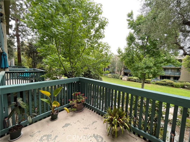 436 Bellflower Boulevard, Long Beach, California 90814, 1 Bedroom Bedrooms, ,1 BathroomBathrooms,Condominium,For Sale,Bellflower,PW24226013