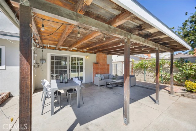 4322 Fontainbleau Avenue, Cypress CA: https://media.crmls.org/medias/49a21a44-0907-423b-a583-0509b36be96c.jpg