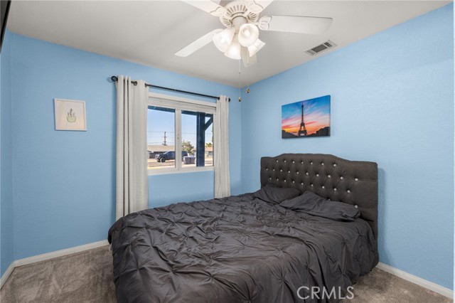 Detail Gallery Image 15 of 27 For 1048 Bluecrest St, Corona,  CA 92882 - 3 Beds | 2 Baths