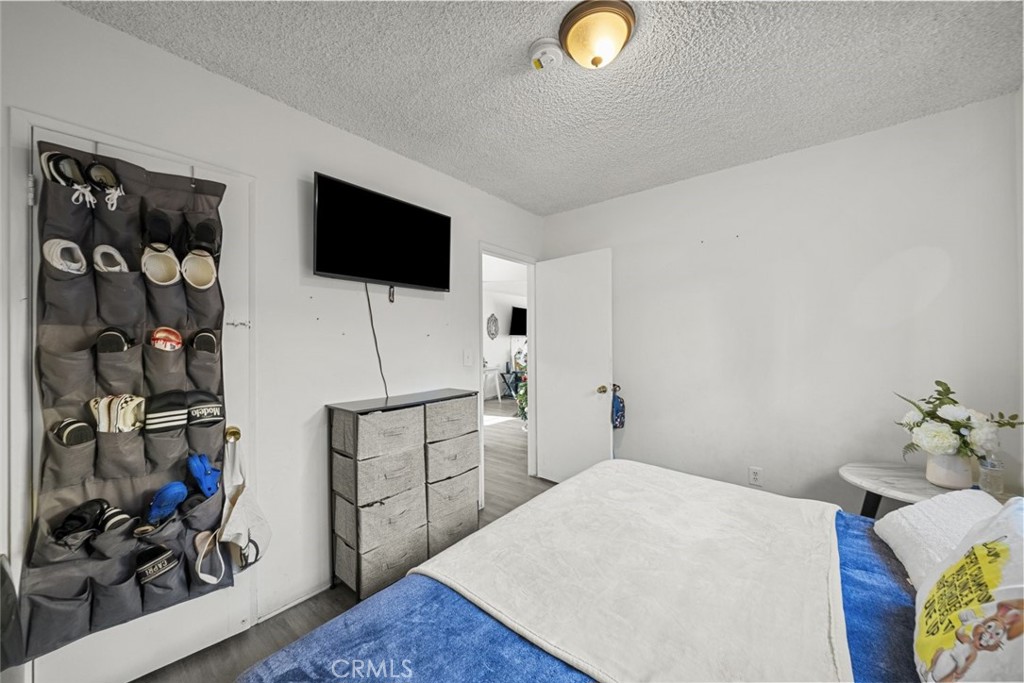 MLS #CV25266332 image #15