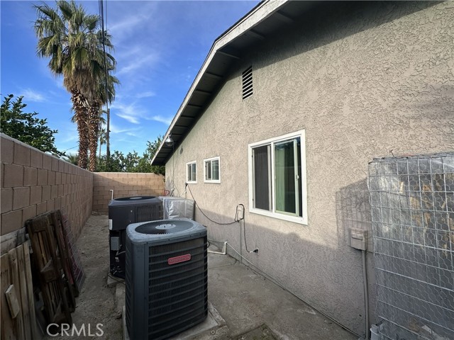 Detail Gallery Image 14 of 22 For 53385 Eisenhower, La Quinta,  CA 92253 - 3 Beds | 2/1 Baths