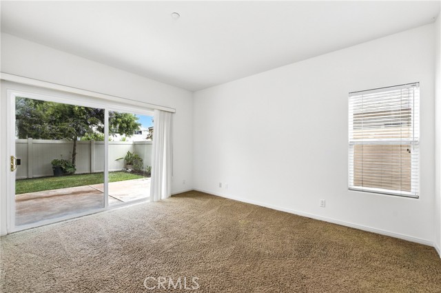 4931 Shoreline Way, Oxnard CA: https://media.crmls.org/medias/49a58393-6970-45d0-bccf-f47a50d02f1e.jpg