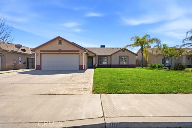 Detail Gallery Image 4 of 45 For 1849 W Spring Crest, Hanford,  CA 93230 - 4 Beds | 2 Baths