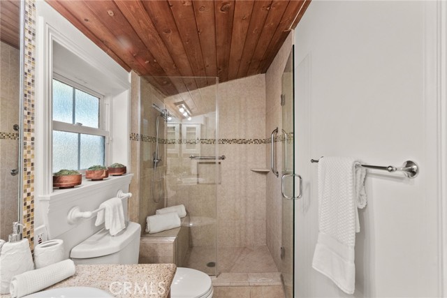 Detail Gallery Image 12 of 24 For 6313 Bluebell Ave, North Hollywood,  CA 91606 - 3 Beds | 2 Baths