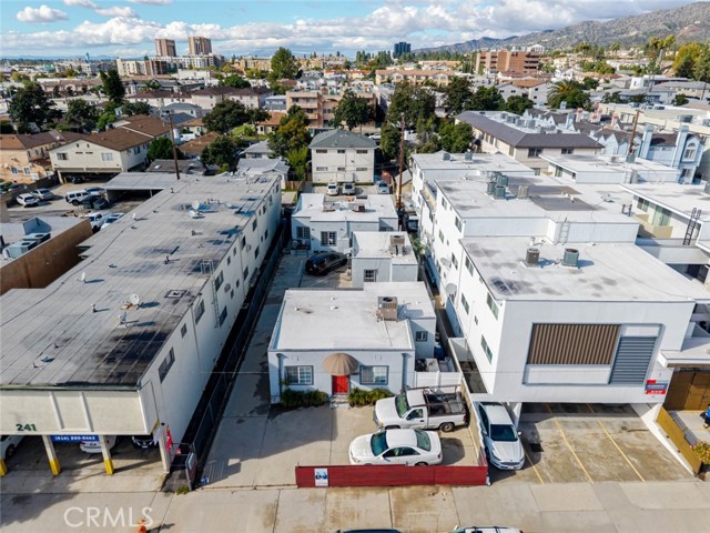 Detail Gallery Image 13 of 18 For 301 E Alameda Ave a,  Burbank,  CA 91502 - 1 Beds | 1 Baths