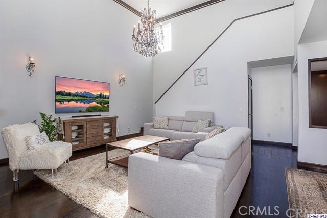 1 Bed Home for Sale in Sherman Oaks, California