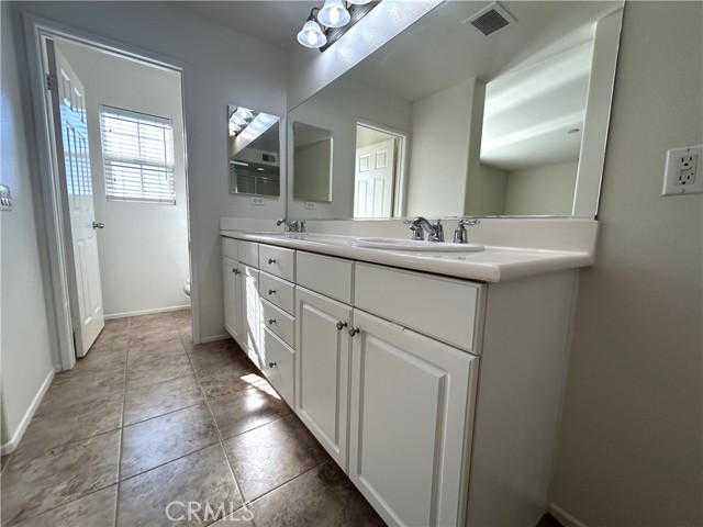 Detail Gallery Image 18 of 30 For 8152 Parkside, Chino,  CA 91708 - 2 Beds | 2 Baths