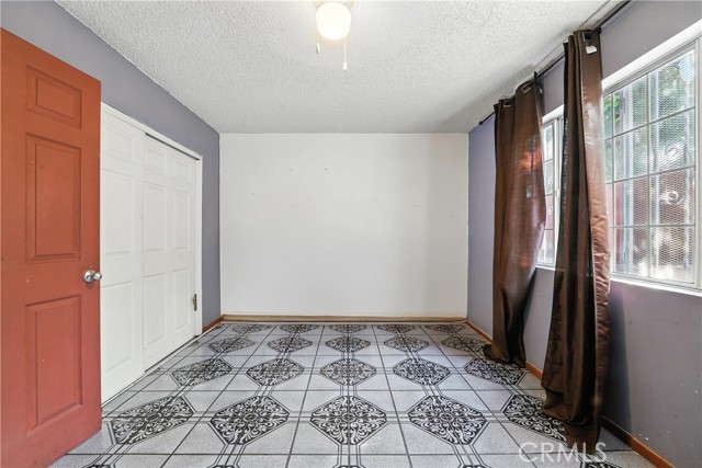 2718 E 7th Street, Los Angeles CA: https://media.crmls.org/medias/49ab4cbf-fef9-4534-b417-bf5d91d30836.jpg