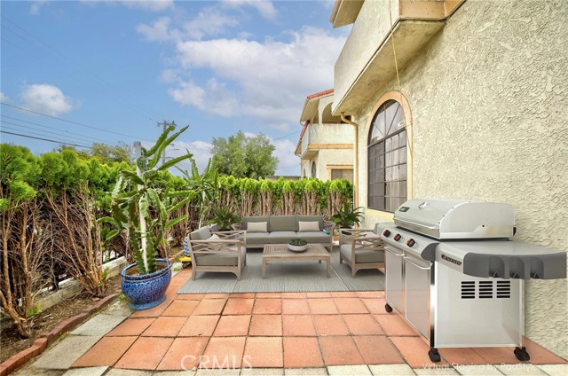 215 N Maple Avenue, Montebello CA: https://media.crmls.org/medias/49ab5ad5-4067-48a9-b2b2-4252aa06443c.jpg