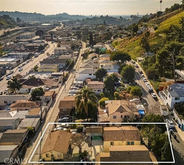 5102 Ithaca Avenue, Los Angeles CA: https://media.crmls.org/medias/49ab666d-892d-43df-98d9-e0ad4bba18ad.jpg