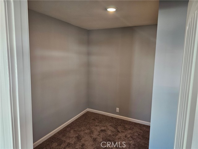 Detail Gallery Image 11 of 15 For 160 S Eucalyptus #111 Ave #111,  Rialto,  CA 92376 - 3 Beds | 2 Baths