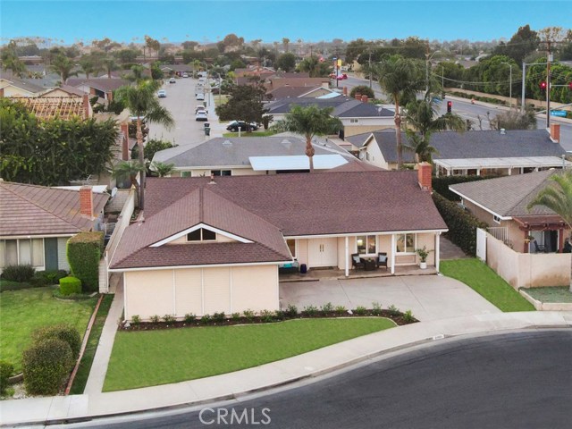 21021 Barbados Circle, Huntington Beach, CA 92646