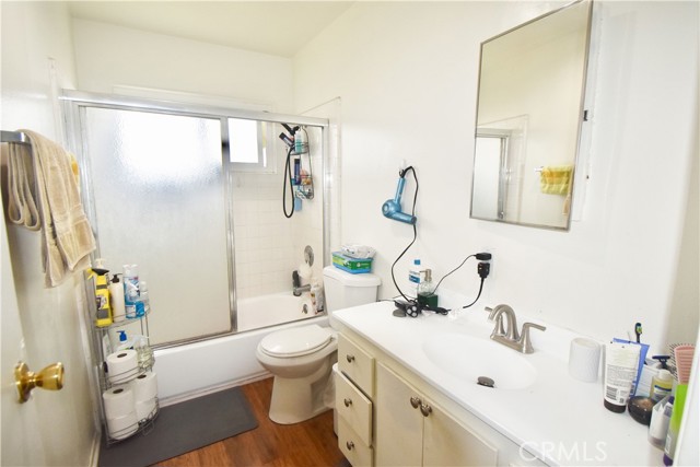 2245 W Vancouver Drive, Anaheim CA: https://media.crmls.org/medias/49ac8984-ff3b-4a18-a541-1fa46161f692.jpg