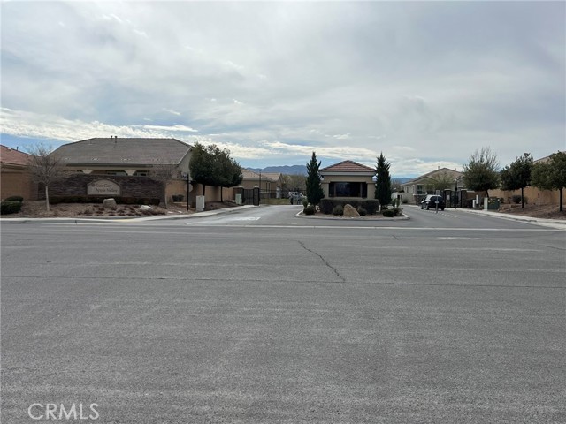 Detail Gallery Image 33 of 36 For 19453 Sunrise Ave, Apple Valley,  CA 92308 - 2 Beds | 2 Baths