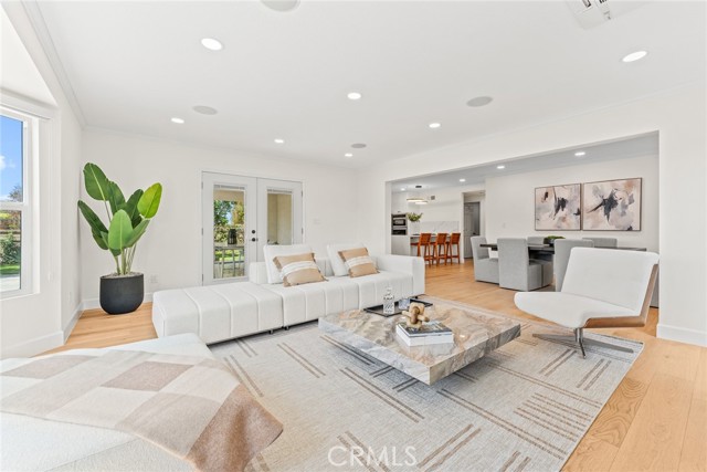 21492 Countryside Drive, Lake Forest CA: https://media.crmls.org/medias/49ad5414-3ae5-4c90-b19d-49ccd2cc4ede.jpg