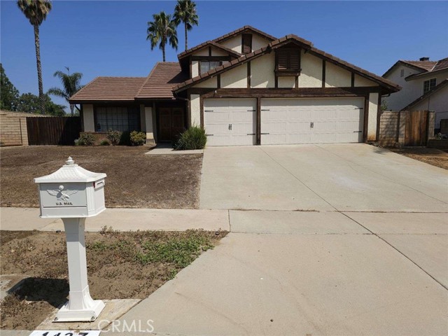 Detail Gallery Image 1 of 11 For 1437 Wigeon Dr, Corona,  CA 92882 - 4 Beds | 3 Baths