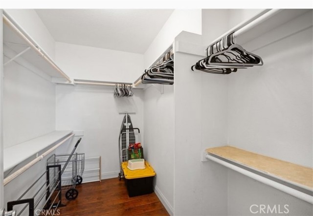 13331 Moorpark Street, Sherman Oaks CA: https://media.crmls.org/medias/49af04b6-ca67-4186-bc19-1faa35fc03a2.jpg