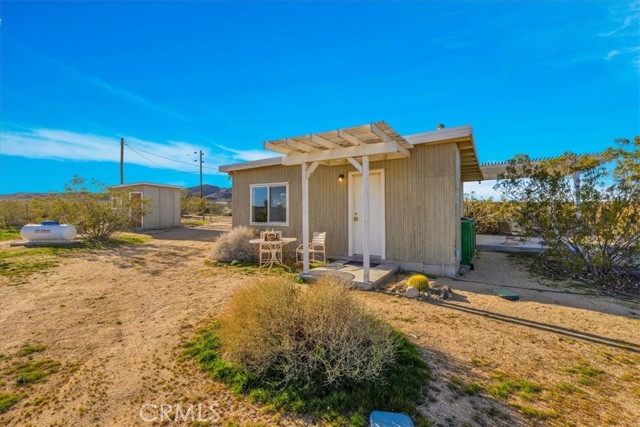 Detail Gallery Image 2 of 50 For 437 Mallow Rd, Landers,  CA 92285 - 0 Beds | 1 Baths