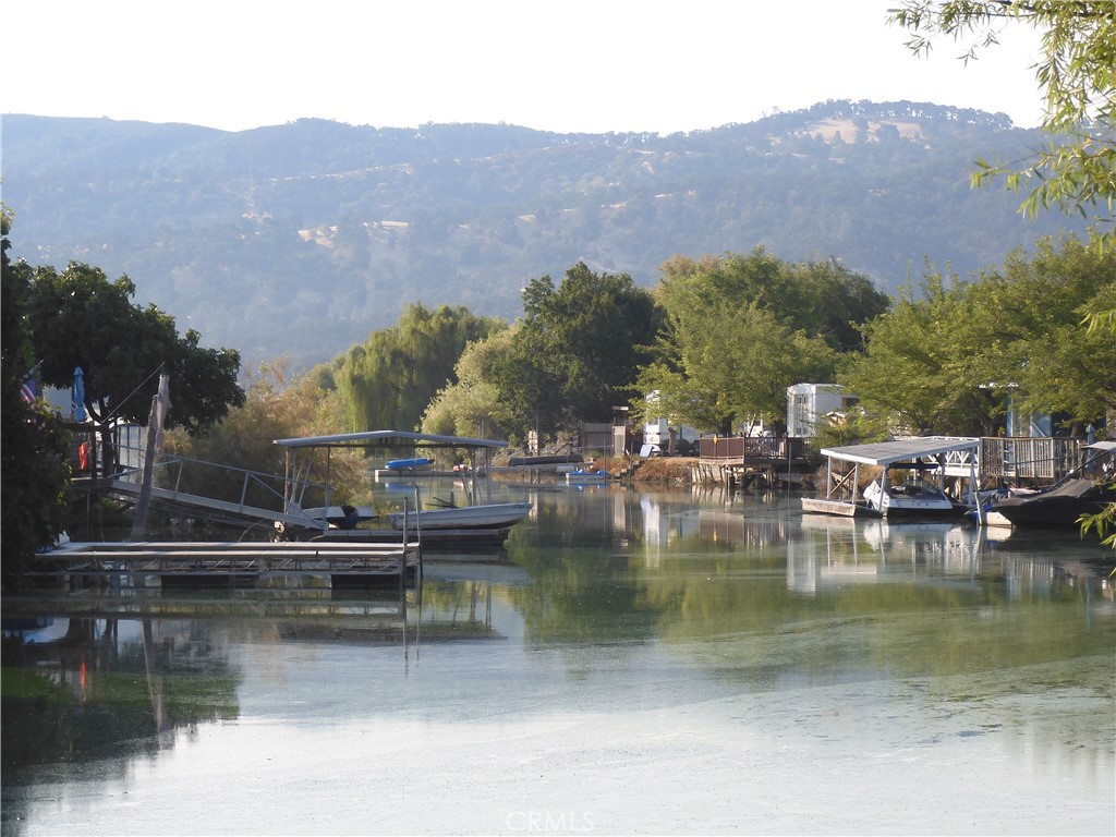 https://media.crmls.org/medias/49b0236d-ac50-4810-8b14-25a04c5f3403.jpg?preset=X-Large
