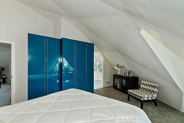 Detail Gallery Image 14 of 22 For 28131 Zermatt, Lake Arrowhead,  CA 92352 - 3 Beds | 2 Baths