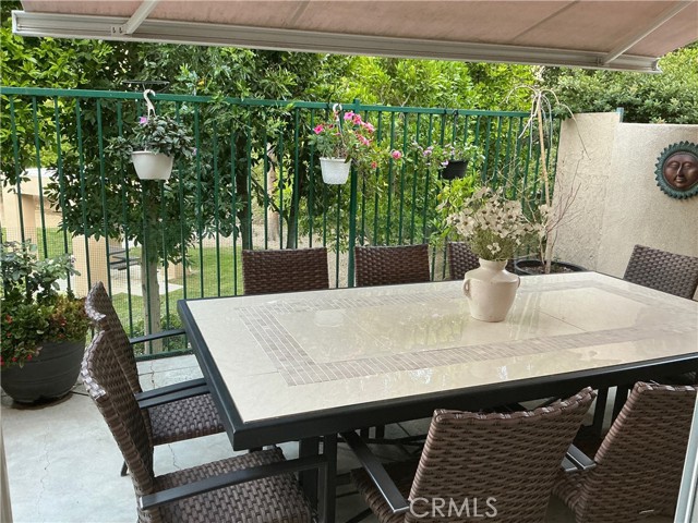 Detail Gallery Image 6 of 44 For 508 Bannister Way #B,  Simi Valley,  CA 93065 - 3 Beds | 2/1 Baths