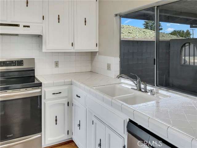 Detail Gallery Image 6 of 21 For 189 Summit View Dr, Calimesa,  CA 92320 - 2 Beds | 2 Baths