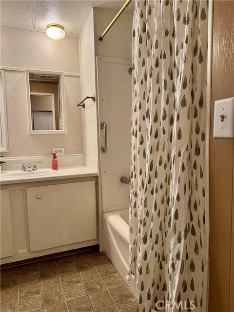 Detail Gallery Image 11 of 20 For 2240 Golden Oak Spc #15, Merced,  CA 95341 - 2 Beds | 1 Baths