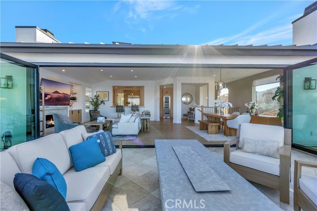 221 Carnation Avenue, Corona Del Mar (newport Beach), California 92625, 3 Bedrooms Bedrooms, ,3 BathroomsBathrooms,Residential,For Sale,221 Carnation Avenue,CROC24247873