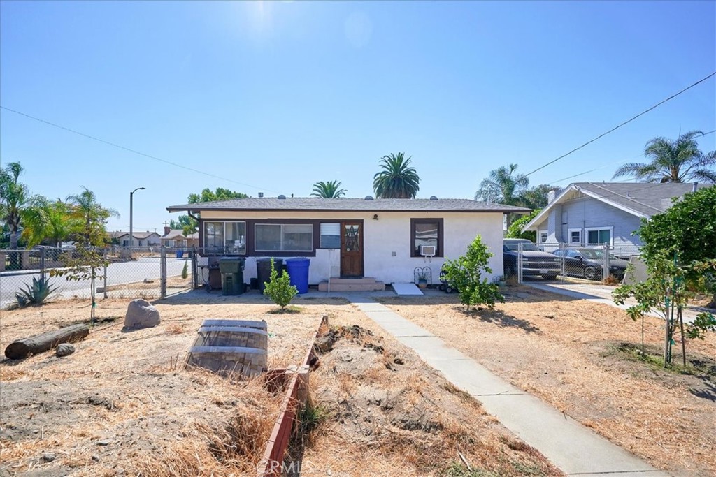 49B359D6 A0D2 4A58 8C09 Ccf7Baa74969 797 E Monterey Avenue, Pomona, Ca 91767 &Lt;Span Style='Backgroundcolor:transparent;Padding:0Px;'&Gt; &Lt;Small&Gt; &Lt;I&Gt; &Lt;/I&Gt; &Lt;/Small&Gt;&Lt;/Span&Gt;