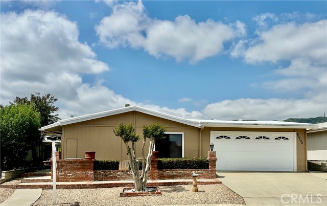 Detail Gallery Image 4 of 30 For 40798 Cheyenne Trl, Cherry Valley,  CA 92223 - 2 Beds | 2 Baths
