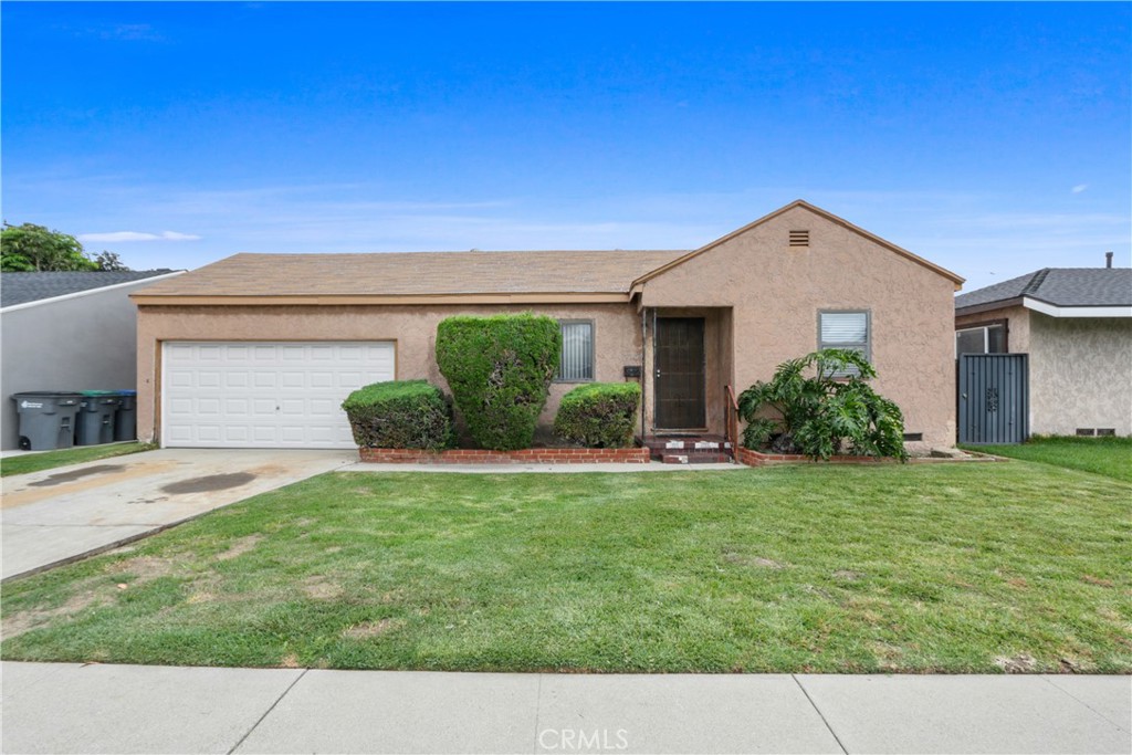 2709 E 219th Street, Long Beach, CA 90810