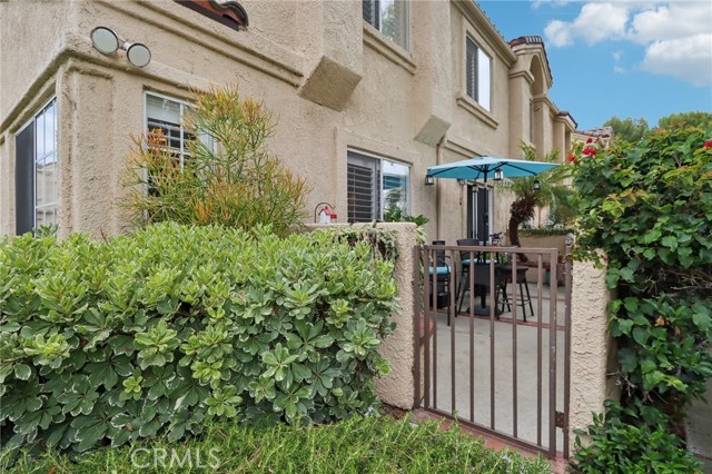 21201 Jasmines Way, Lake Forest CA: https://media.crmls.org/medias/49b541df-2964-46f3-9ab9-a76b7ba0d8f2.jpg