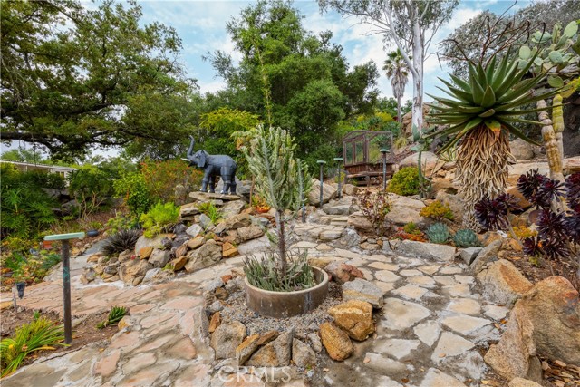 4747 Oak Crest Road, Fallbrook, California 92028, 2 Bedrooms Bedrooms, ,2 BathroomsBathrooms,Residential,For Sale,Oak Crest Road,SW24082166