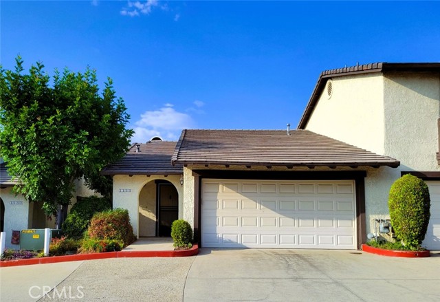 1153 Strawberry Ln, Glendora, CA 91740