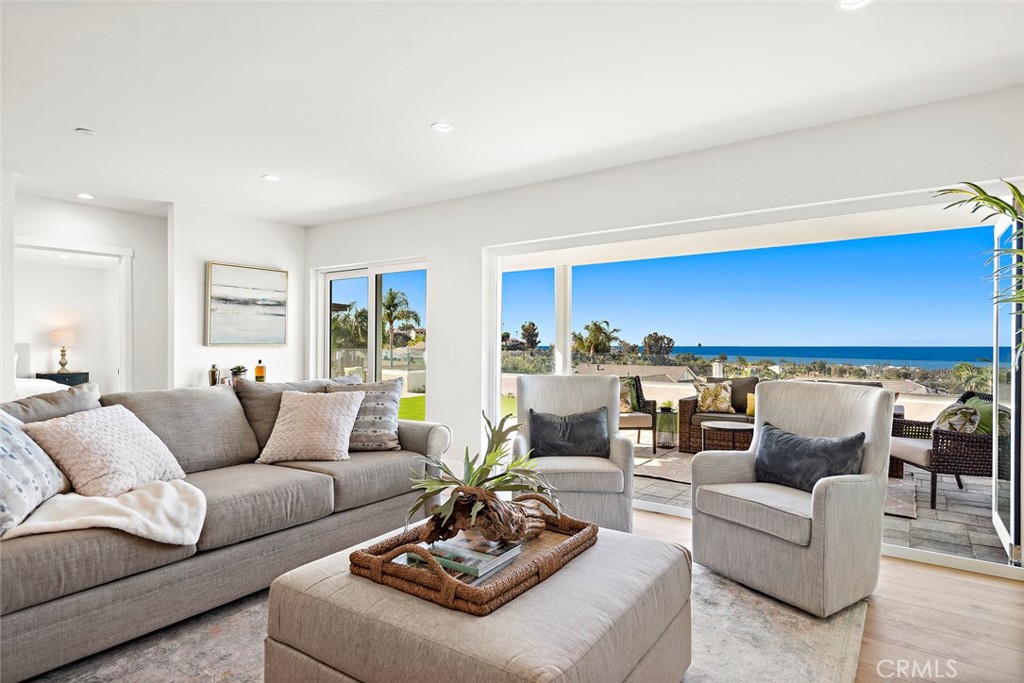 335 Calle Pescador, San Clemente, CA 92672