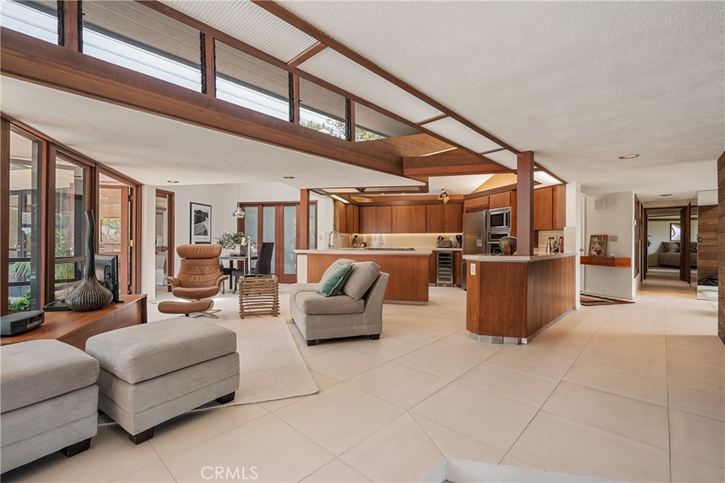 MLS #OC25145923 img 6