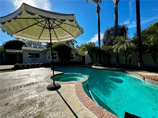 Detail Gallery Image 28 of 36 For 11741 Otsego St, Valley Village,  CA 91607 - 4 Beds | 2/1 Baths