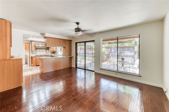 6300 N Palm Avenue, Fresno CA: https://media.crmls.org/medias/49b845b2-bd58-4679-a631-c4cb5c753cc8.jpg