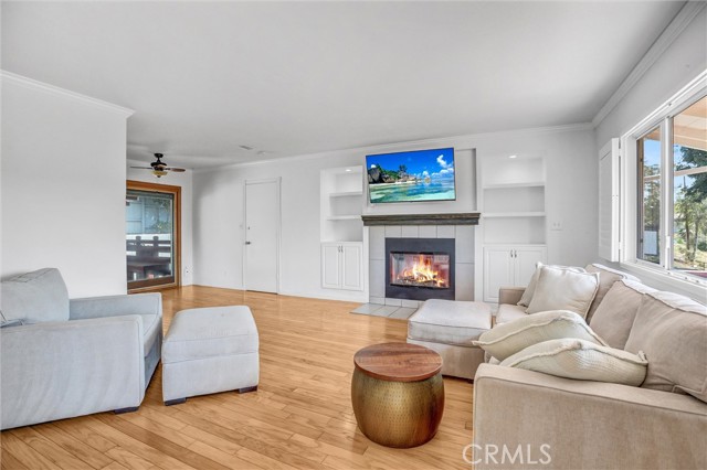 1800 Sunset Drive, Vista CA: https://media.crmls.org/medias/49ba9834-47ba-45b8-a13d-c0f19a99a946.jpg