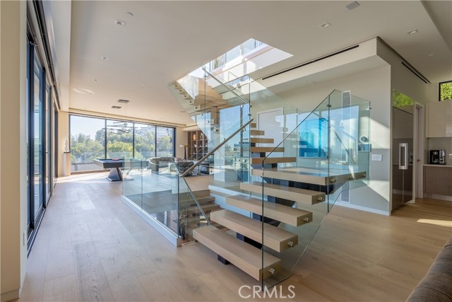 1947 Glencoe Way, Los Angeles CA: https://media.crmls.org/medias/49baf420-e099-41c9-aa59-775df57c5d55.jpg
