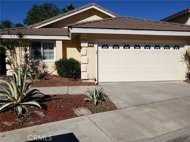 6 Atlanta, Irvine, CA 92620