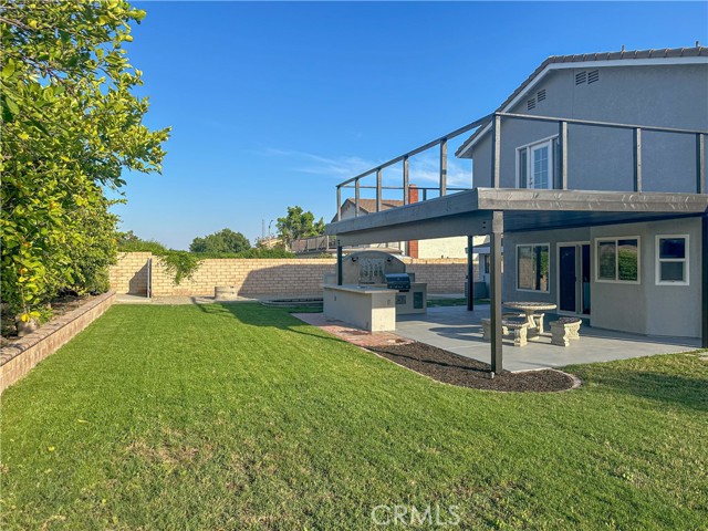 1534 W Summerset Drive, Rialto CA: https://media.crmls.org/medias/49bc577c-09f6-45ba-804b-9521081877b0.jpg