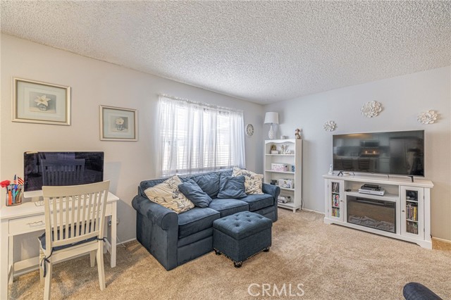 43840 Bobby Jones Drive, Lancaster CA: https://media.crmls.org/medias/49bd37a3-9b92-4e4d-8439-9dff1b31270f.jpg
