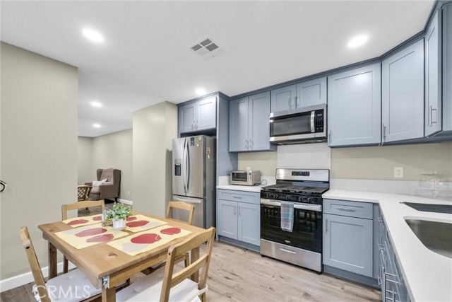 Detail Gallery Image 23 of 32 For 4175 Rudisill, Montclair,  CA 91763 - 4 Beds | 3 Baths